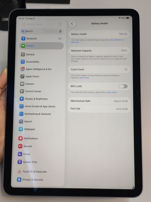 Apple iPad Air 11-Inch M4 — photo 8 of 8