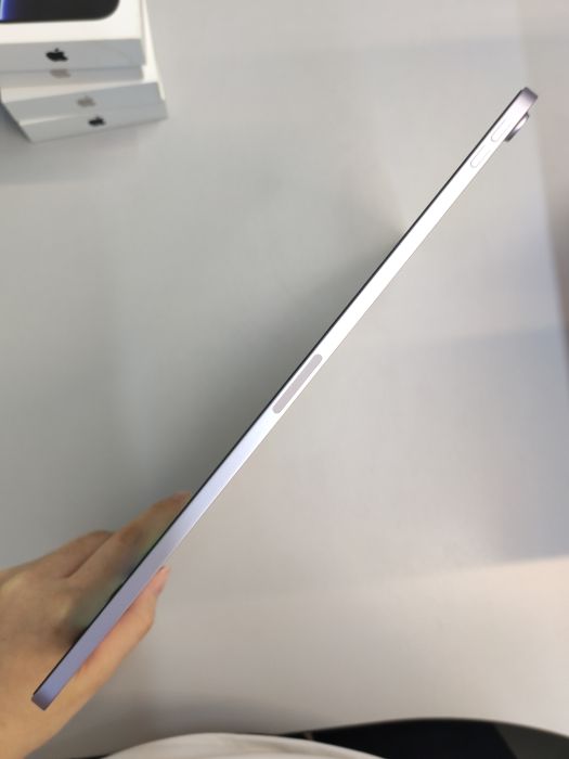 Apple M4 2026 13inch — photo 4 of 8