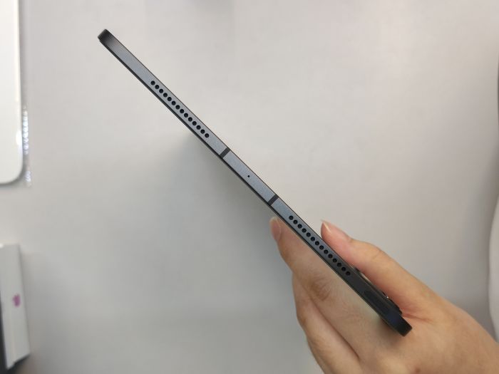 Apple iPad Pro 11-inch (M5 2025) — photo 6 of 8