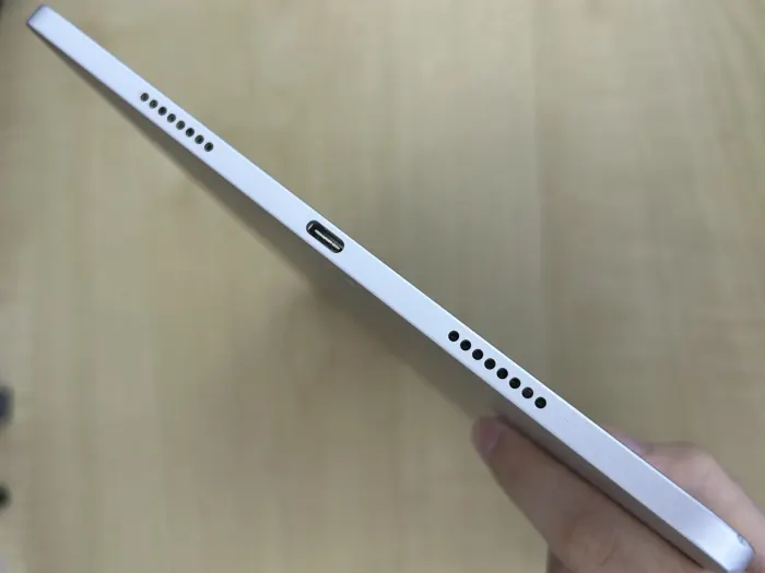 Apple iPad Pro 11-inch (3rd Generation) Wi-fi — photo 2 of 7