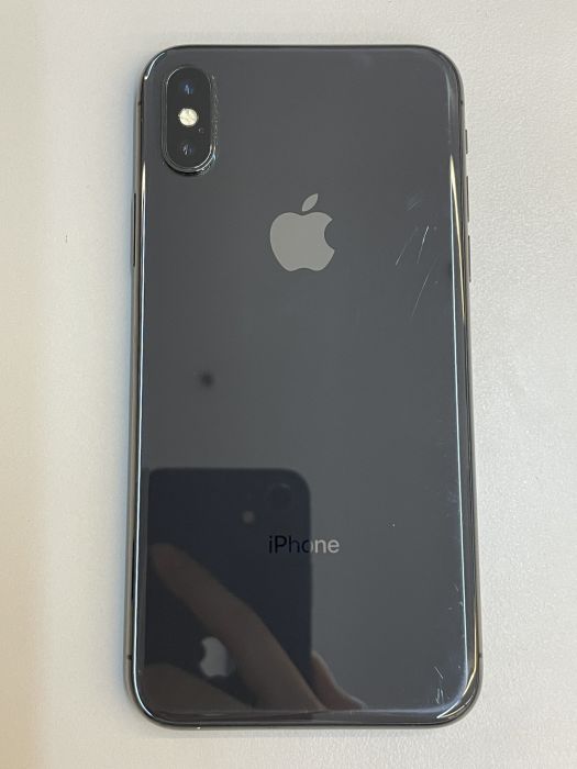 iPhone X