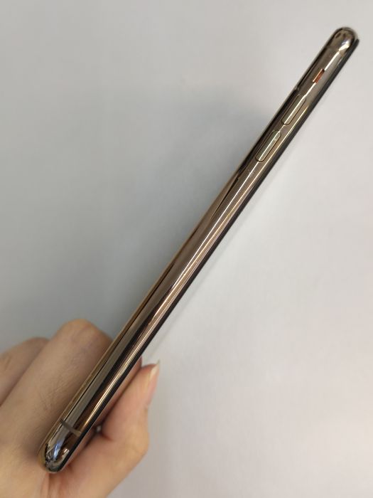iPhone 11 Pro Max · 5/8