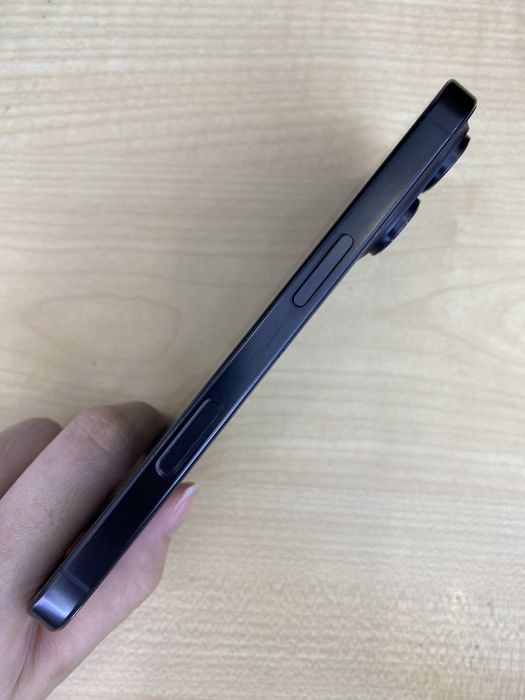 iPhone 16 Pro · 6/11