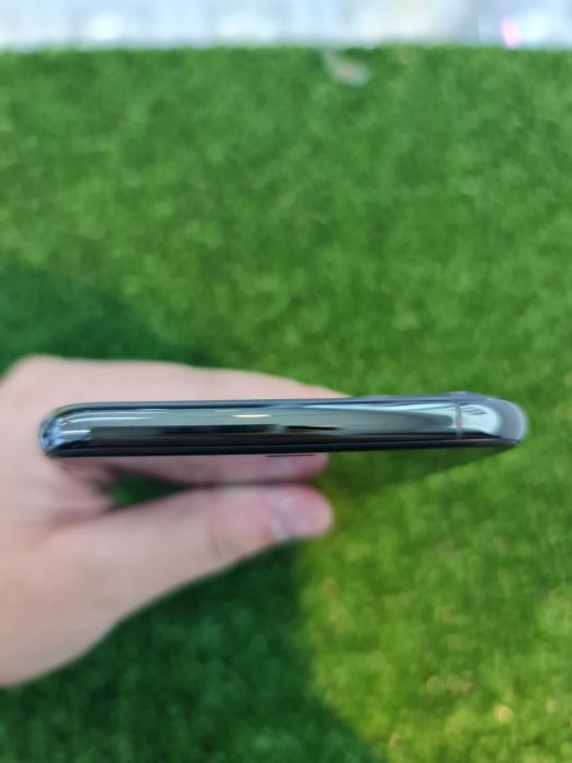 iPhone 11 Pro Max · 6/8