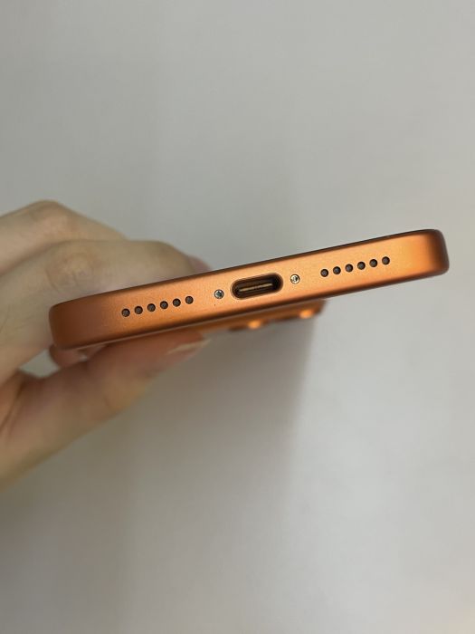 iPhone 17 Pro Max · 4/9