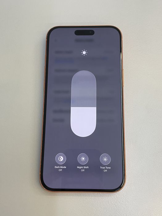 iPhone 17 Pro Max · 6/9