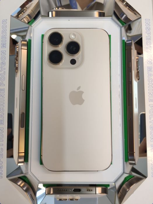 iPhone 16 Pro