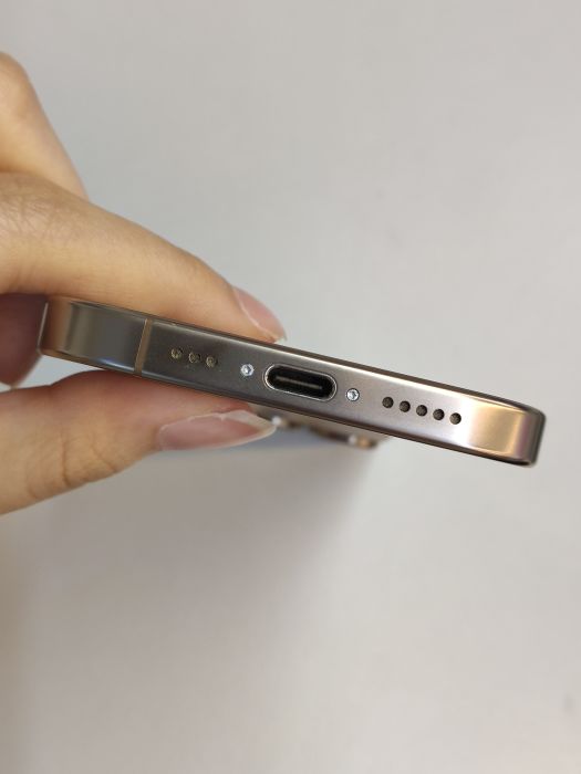 iPhone 16 Pro · 6/8