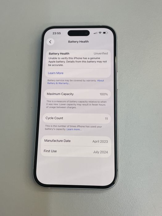 iPhone 15 · 9/10