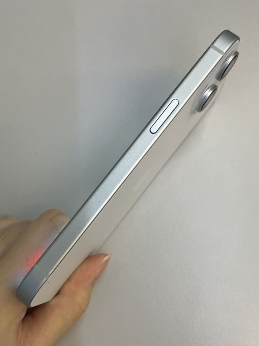 iPhone 15 · 3/10