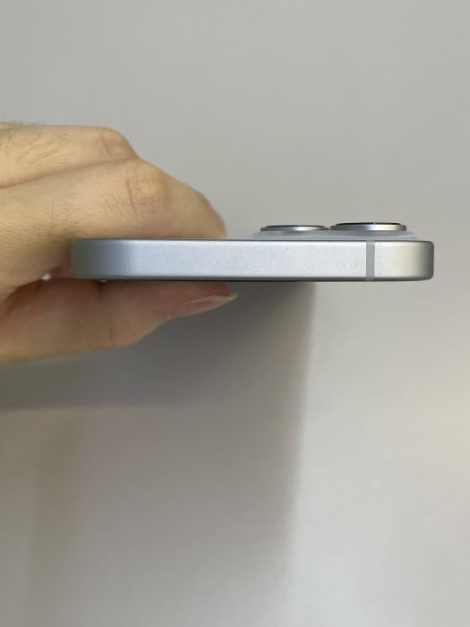 iPhone 15 · 5/10