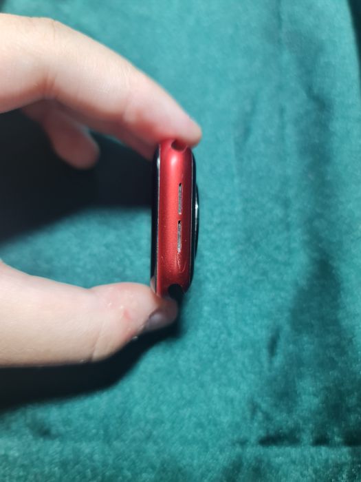 Apple Watch S6 · 3/6