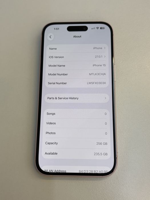 iPhone 15 · 7/10