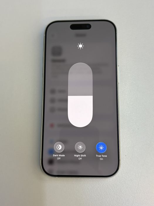 iPhone 16 Pro · 6/9
