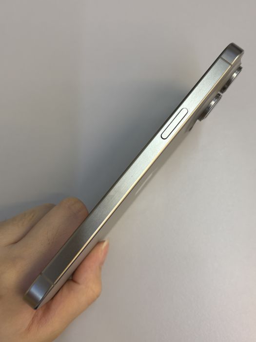 iPhone 15 Pro Max · 3/10