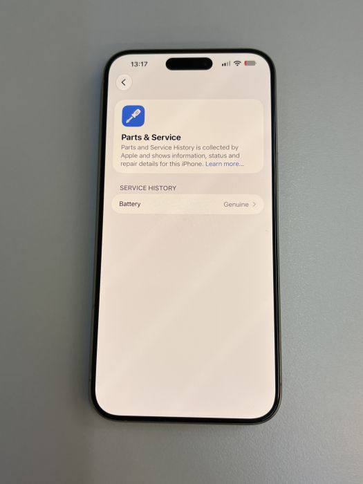iPhone 15 Pro Max · 8/10