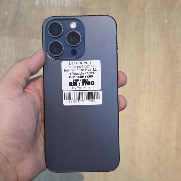 iPhone 15 Pro Max