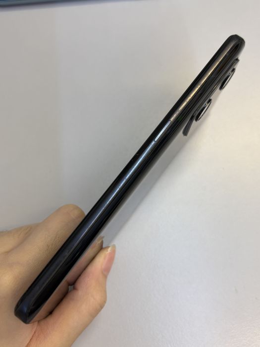 Realme GT Neo 2 · 3/8