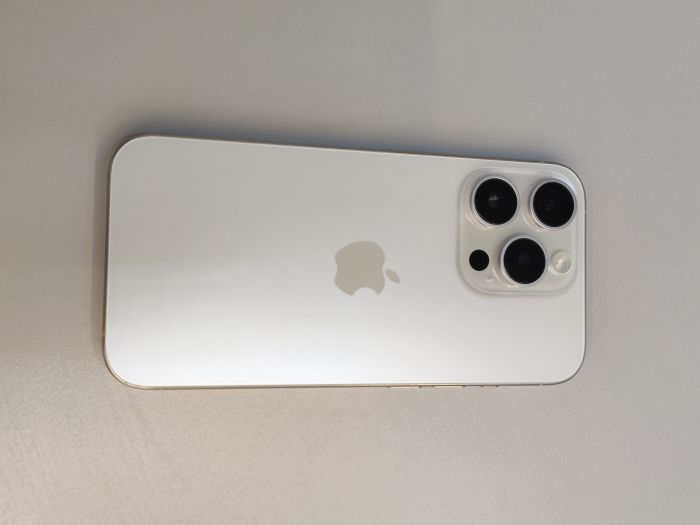 iPhone 15 Pro