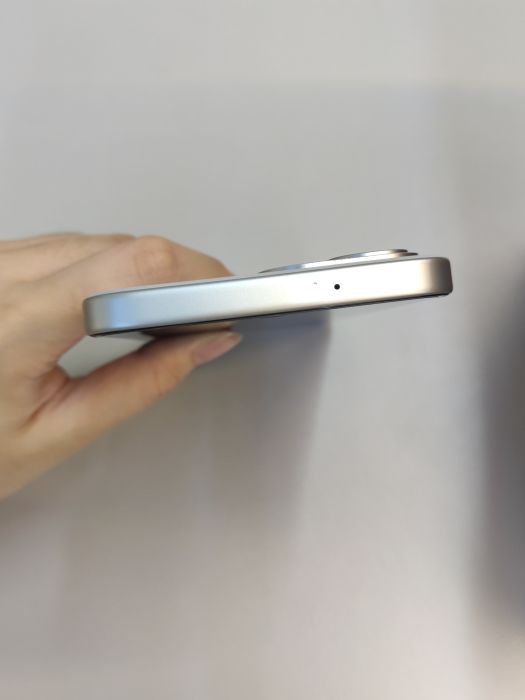 Vivo Y500I · 5/5