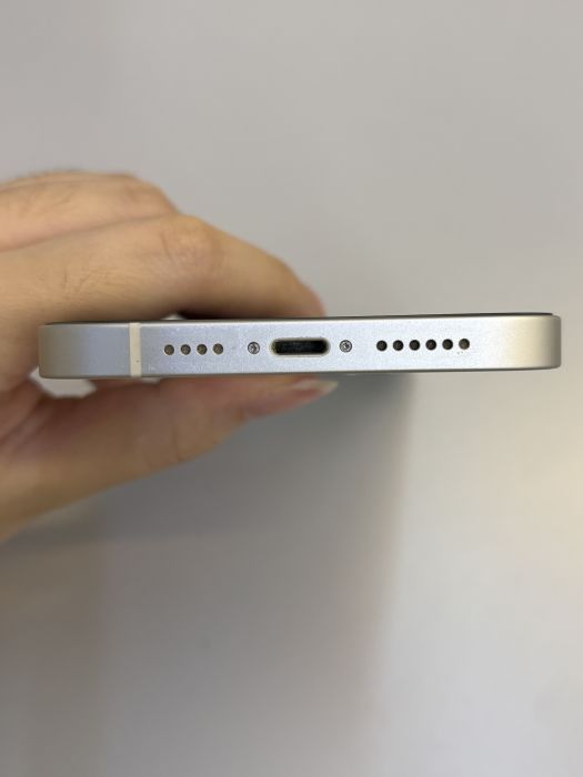 iPhone 14 Plus · 4/9
