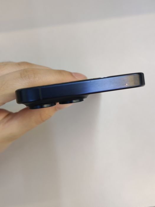 iPhone 15 Pro Max · 5/6