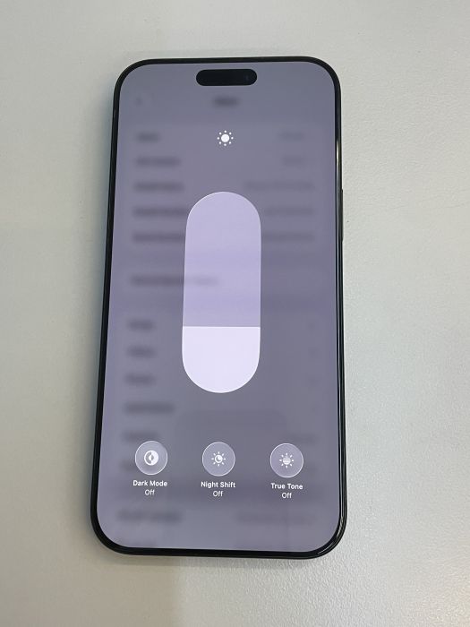iPhone 16 Pro Max · 6/10