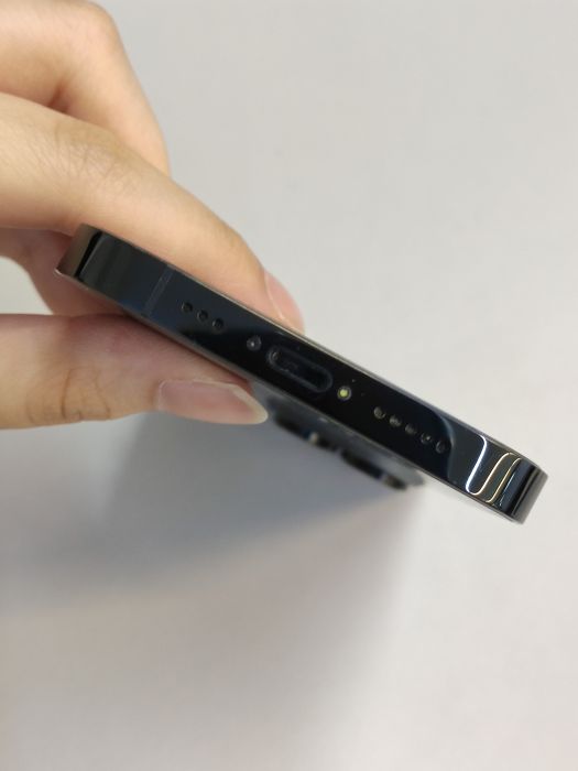 iPhone 14 Pro · 5/9