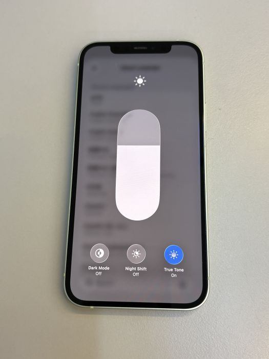 iPhone 12 · 6/9
