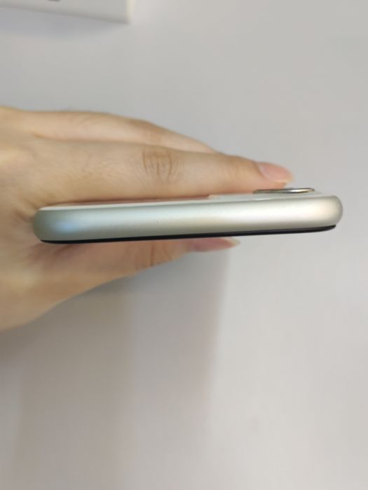iPhone 11 · 5/9