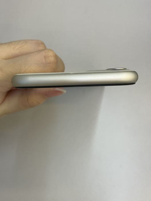 iPhone 11 · 5/9