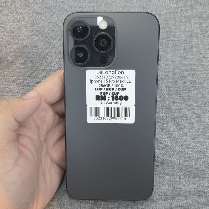 iPhone 15 Pro Max · 1/6