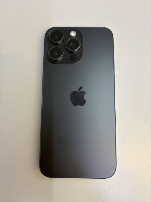 iPhone 15 Pro Max