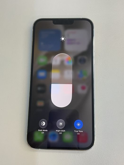 iPhone 13 Pro Max · 6/9