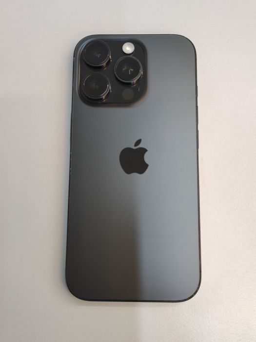 iPhone 16 Pro