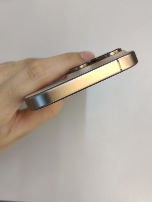 iPhone 16 Pro · 5/6