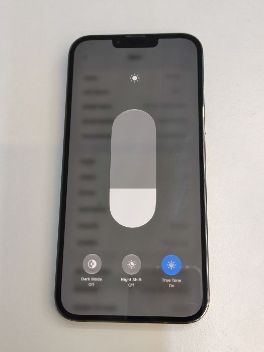 iPhone 13 Pro Max · 6/9