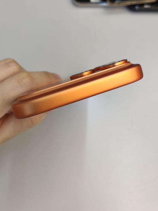 iPhone 17 Pro Max · 5/6