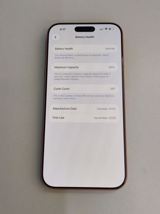 iPhone 17 Pro Max · 8/9