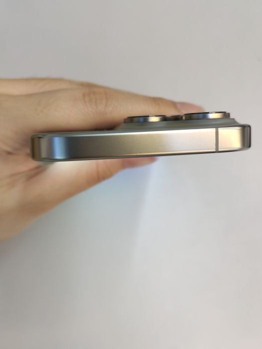 iPhone 16 Pro · 5/6