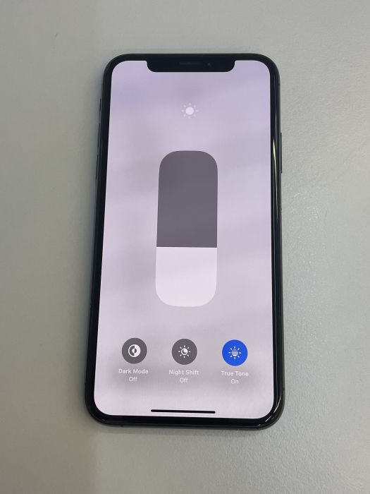 iPhone XS · 6/9