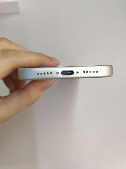 iPhone 17 Pro · 4/6