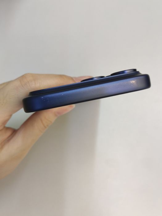 iPhone 17 Pro Max · 5/6