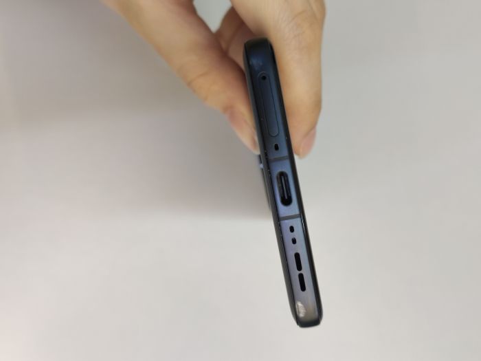 OPPO Find X8 Pro · 4/7