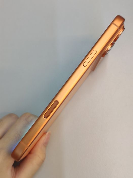 iPhone 17 Pro Max · 3/9