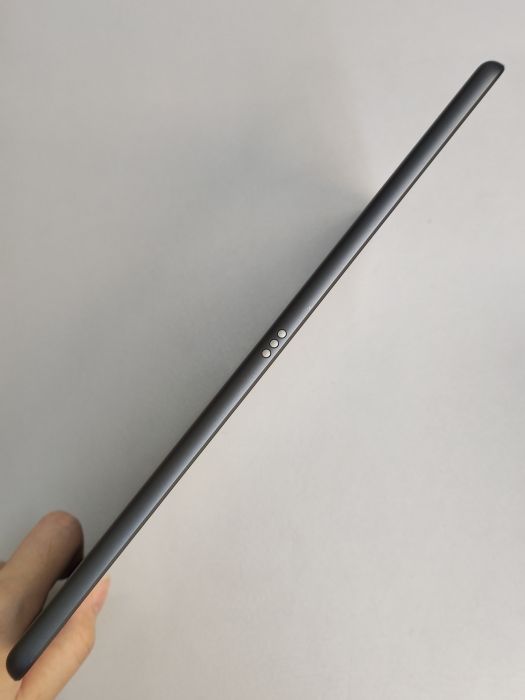 iPad (9th Gen 2021) · 3/7