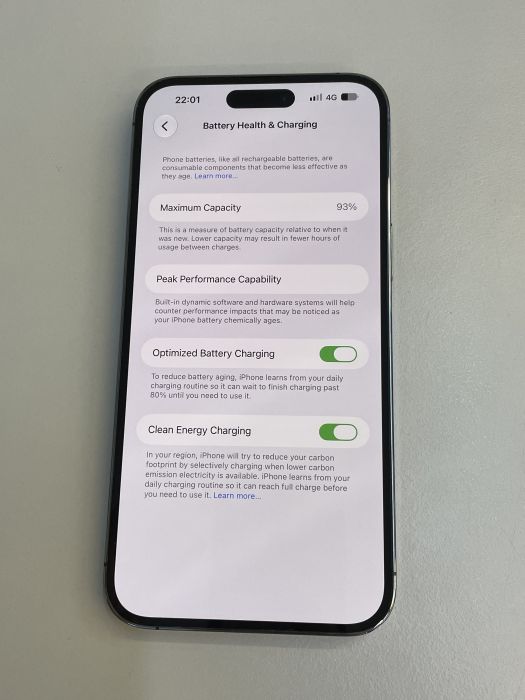 iPhone 14 Pro Max · 8/9