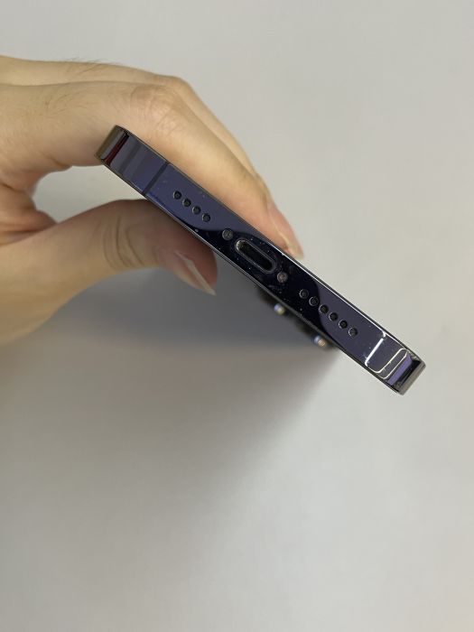 iPhone 14 Pro Max · 4/9