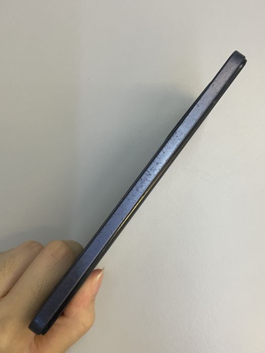 Vivo Y35 · 2/7