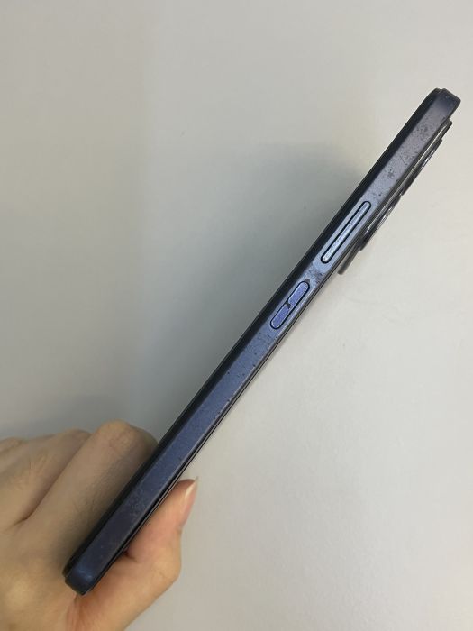 Vivo Y35 · 3/7
